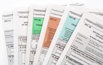 Zdjęcie formularzy PIT